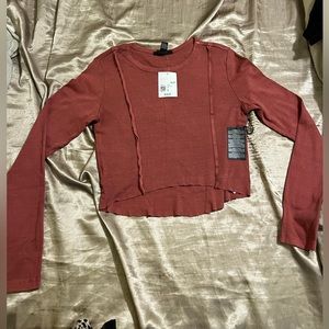 Cropped Fitted Long Sleeve Shirt